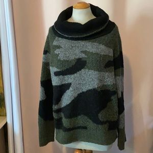 Dear Love Camo Sweater Size M